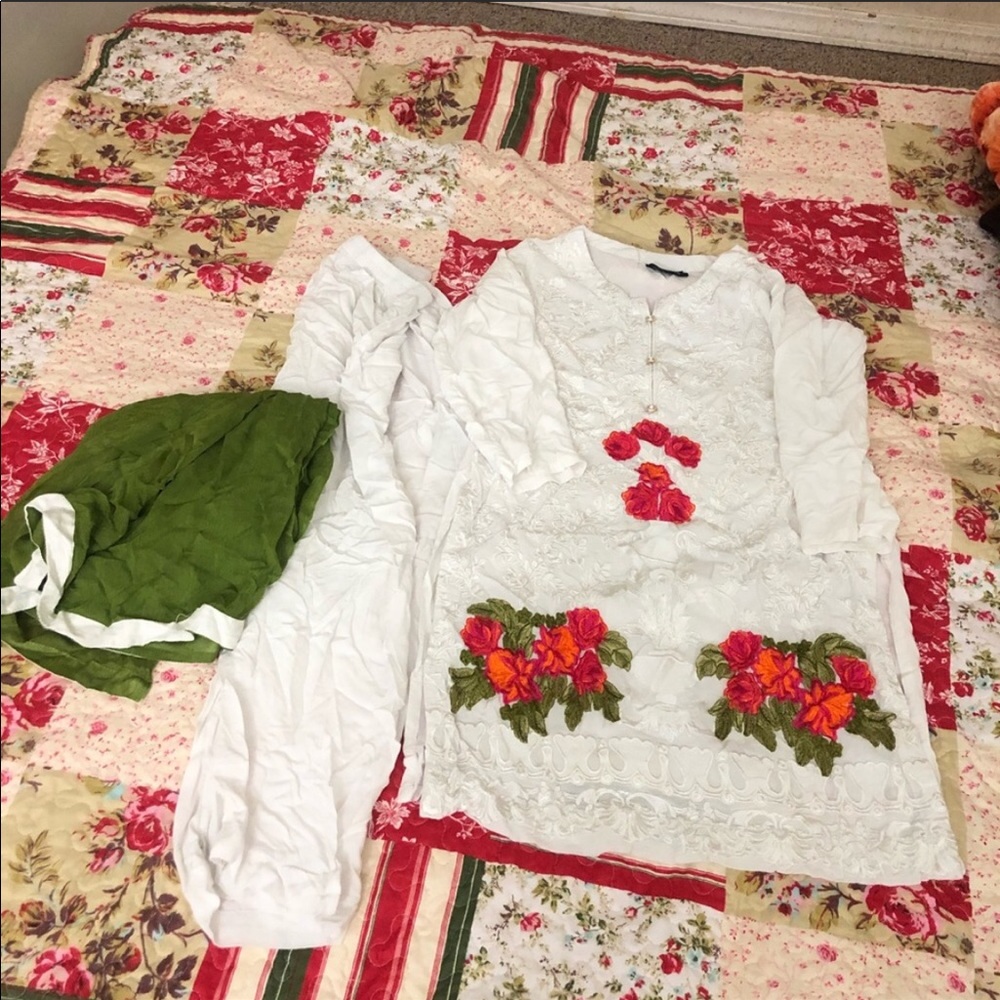 Pakistani Dress like new bundle